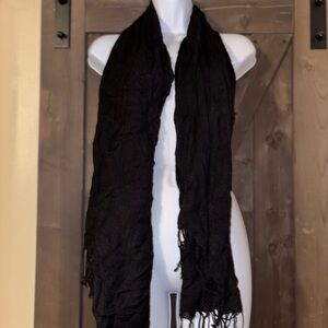 Women’s Black Scarf